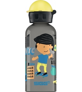 0_4L_8427_80_Travel_Boy_NYC