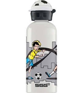 0.6L_8485_00_Street_Football