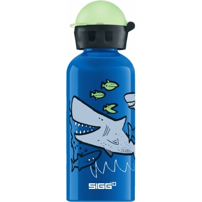 0.4L_8624.90_Sharkies_rgb